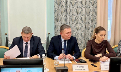 13 ноября 2025 года Геннадий Векессер принял участие в работе комитетов республиканского Парламента 