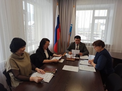 Доклады о результатах проведенных экспертиз на проект Закона Республики Алтай «О республиканском бюджете Республики Алтай на 2023 год и на плановый период 2024 и 2025 годов» (первое чтение)