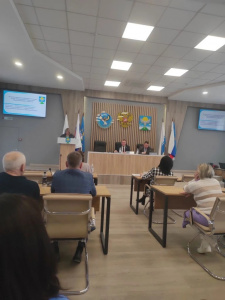 Заместитель председателя Контрольно-счетной палаты Республики Алтай приняла участие в заседании сессии Советов депутатов Майминского района